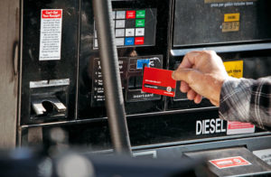 Заправка бензином по топливным картам на АЗС
